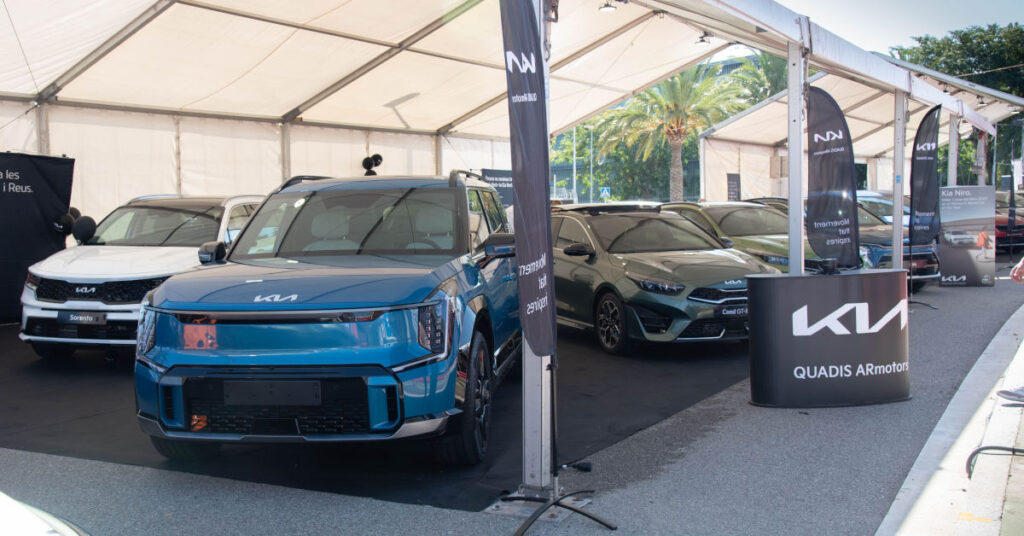 QUADIS ARmotors presenta el Kia EV9 en el exproReus 2023