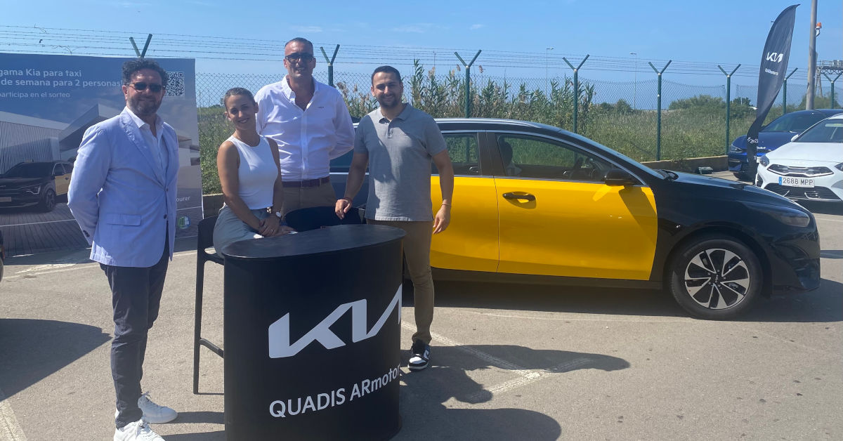 QUADIS ARmotors presenta el Kia Niro para taxi en el aeropuerto de Barcelona