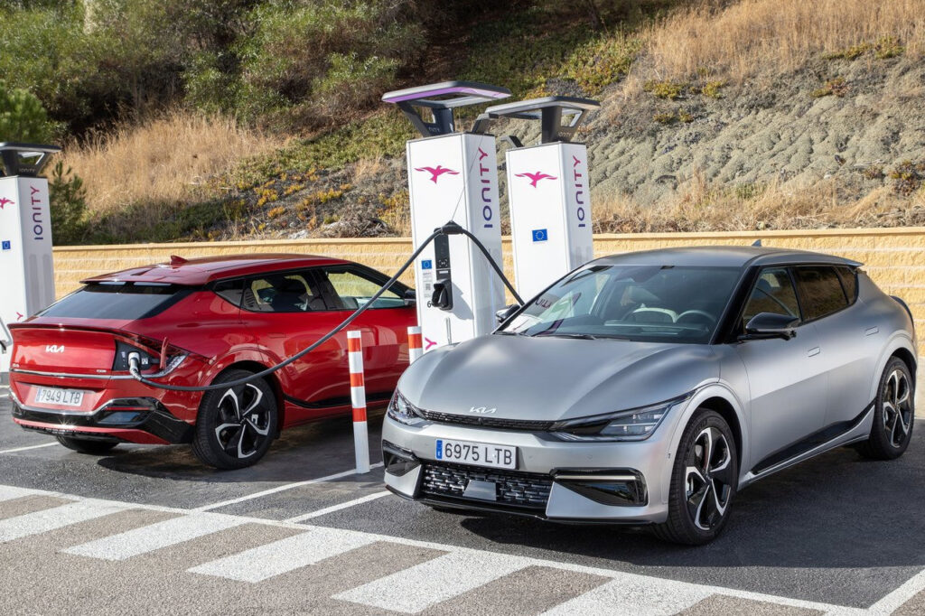 Más de 100.000 conductores ya utilizan el servicio de carga Kia Charge